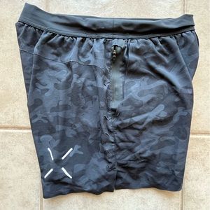 TEN THOUSAND interval shorts camo